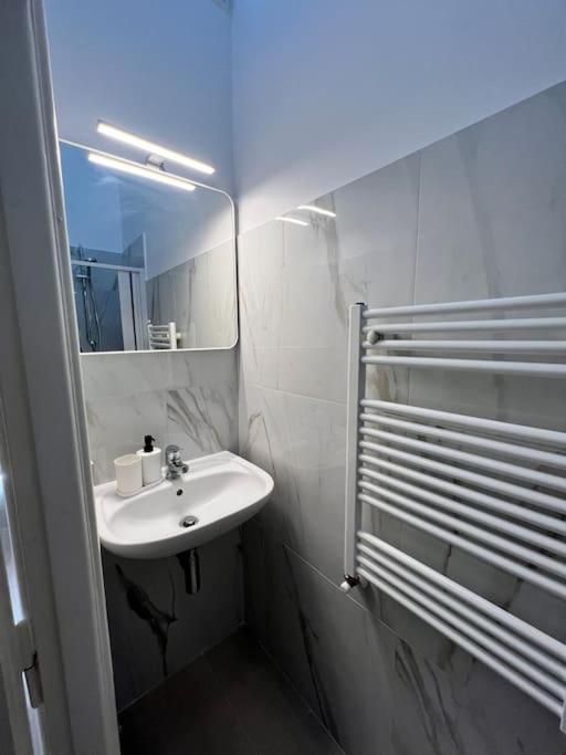 Campo De' Fiori Rooftop Apartment โรม ภายนอก รูปภาพ
