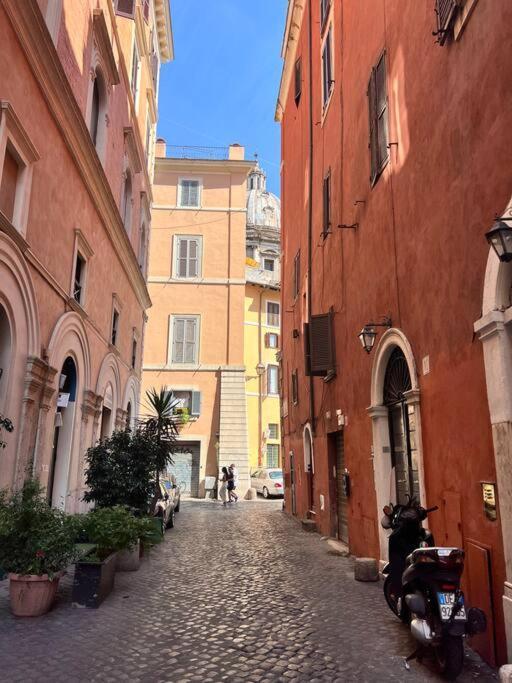 Campo De' Fiori Rooftop Apartment โรม ภายนอก รูปภาพ