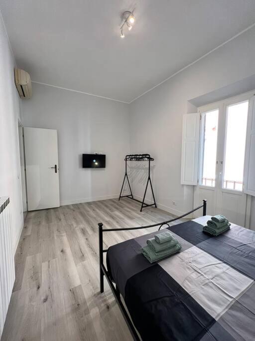 Campo De' Fiori Rooftop Apartment โรม ภายนอก รูปภาพ